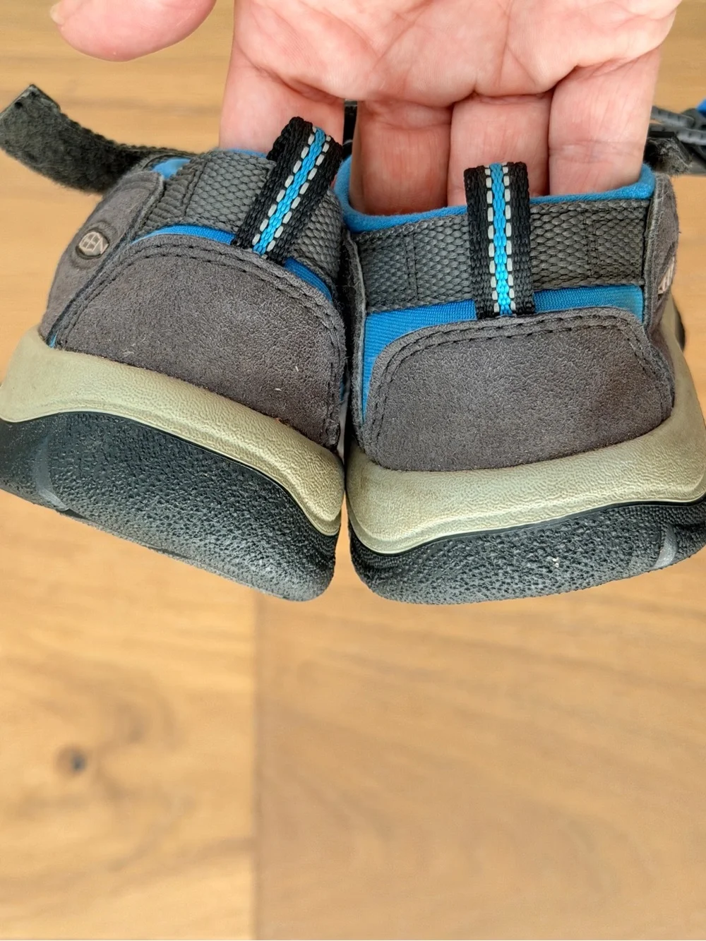 KEEN Kids Newport H2 Grey Blue Water Sandals Hiking Shoes Sz 13 Camping Gorpcore